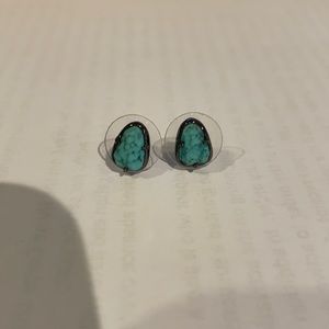 Kendra Scott earrings